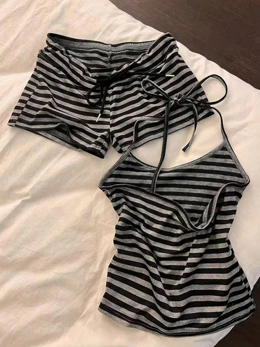 Women's Fashion New Striped Lace-Up Crop Top and Shorts 2pcs Set, Casual Slim Fit