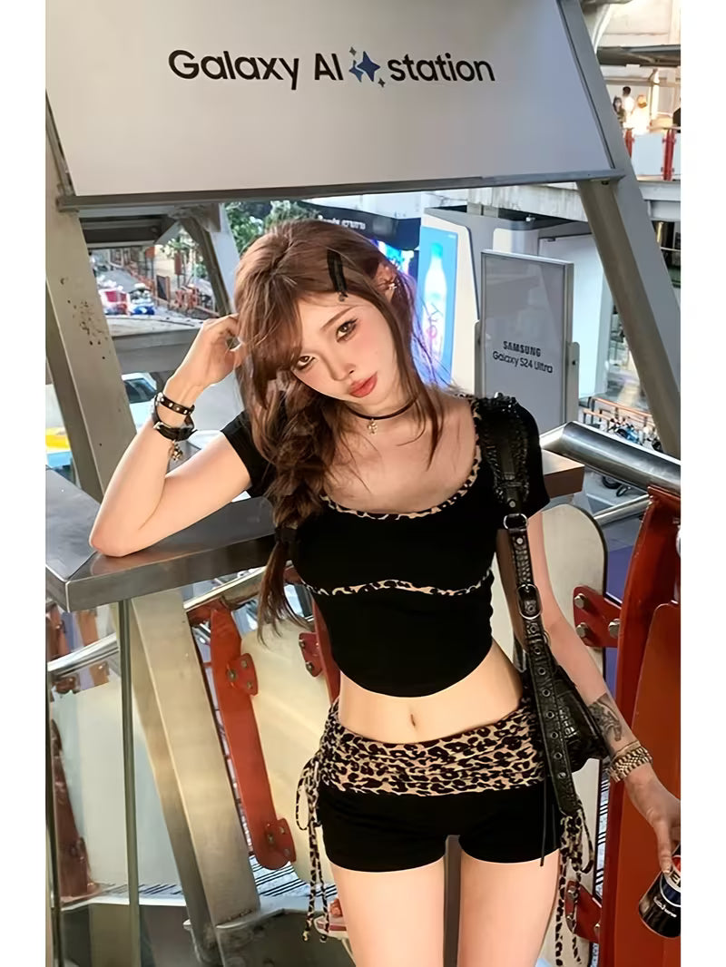 Summer Slim Fit Shows Figure Pure Desire Sweet Spicy Leopard Print Stitching T-Shirt Top + Low Waist Bandage Shorts Two-Piece Set