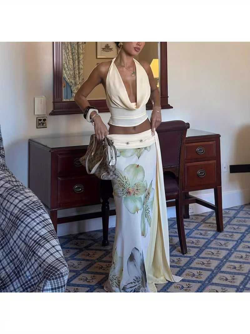 2025 New Women'S Alluring Backless Halter Neck Top with a Slim Fit, Paired with a Printed Long Skirt in a Two-Piece Set