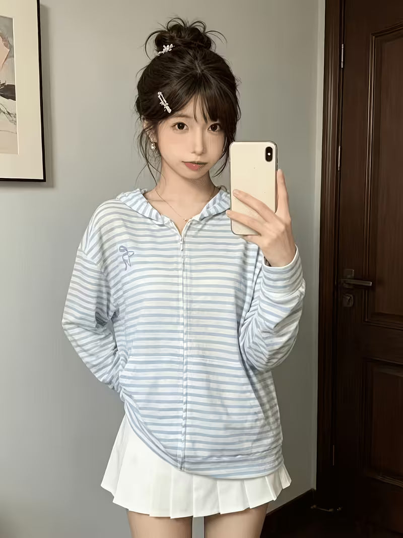 1pc Blue And White Striped Half-zip Hoodie Sun-protection Long Sleeve Jacket, Light Blue Thin Stripe with Bow Embroidery, Loose Lightweight Cardigan, Breathable And Sun-shielding, Casual And Versatile