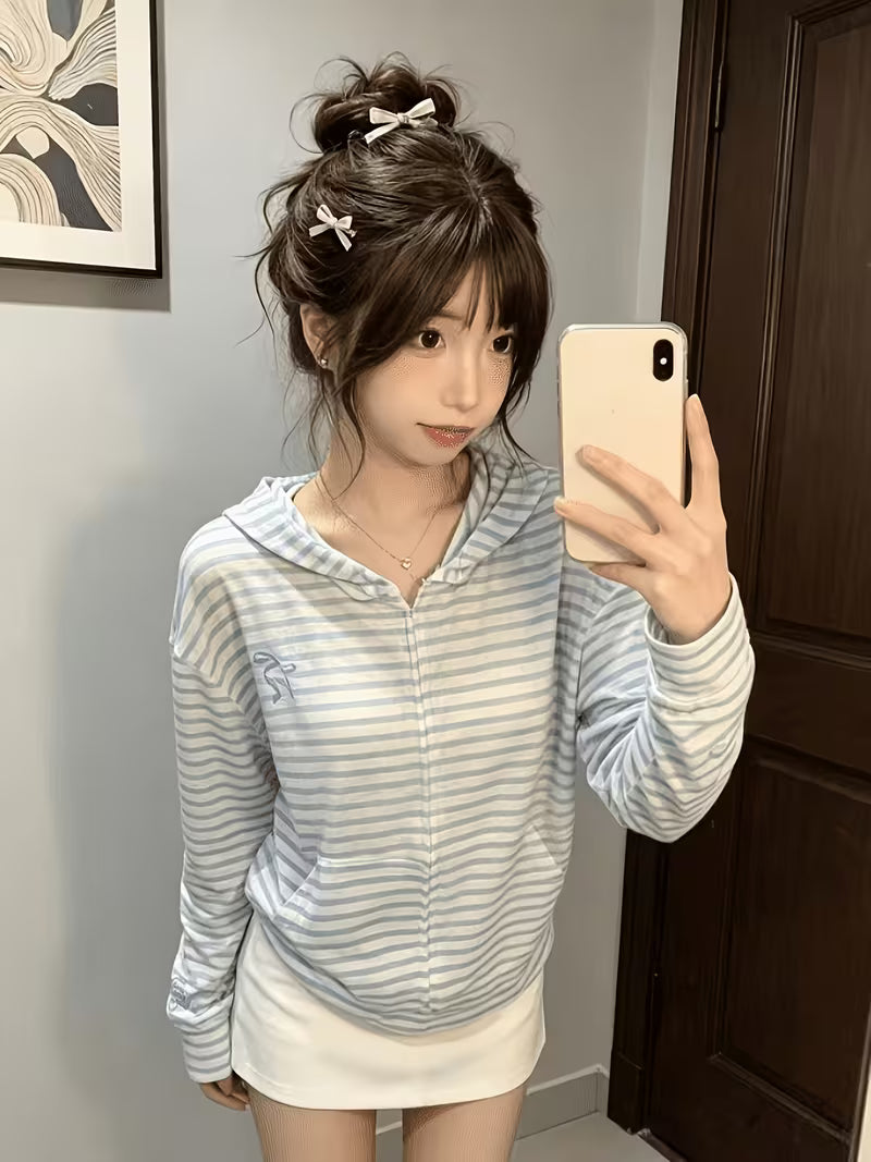 1pc Blue And White Striped Half-zip Hoodie Sun-protection Long Sleeve Jacket, Light Blue Thin Stripe with Bow Embroidery, Loose Lightweight Cardigan, Breathable And Sun-shielding, Casual And Versatile