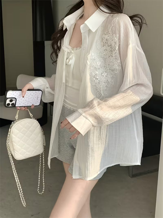 Embroidered Collar Long Sleeve Shirt for Women, Summer Lightweight Breathable Pleated Single-Breasted Button Thin Outer Jacket, Korean-Style Light Luxury Stylish Early Spring Lightweight Versatile High-End Feel, Casual Lazy Style Lace Patchwork